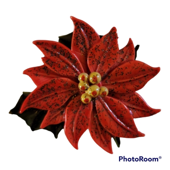 COPY - Vtg Enameled Pin With Clip on Earrings - Picture 3 of 4